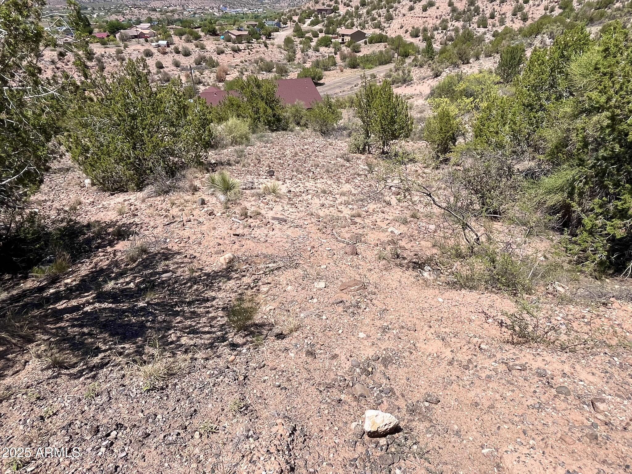 4660 East Navajo Lane, Unit 86 Rimrock, AZ 86335 - Photo 9 of 14 a view of a yard with a tree