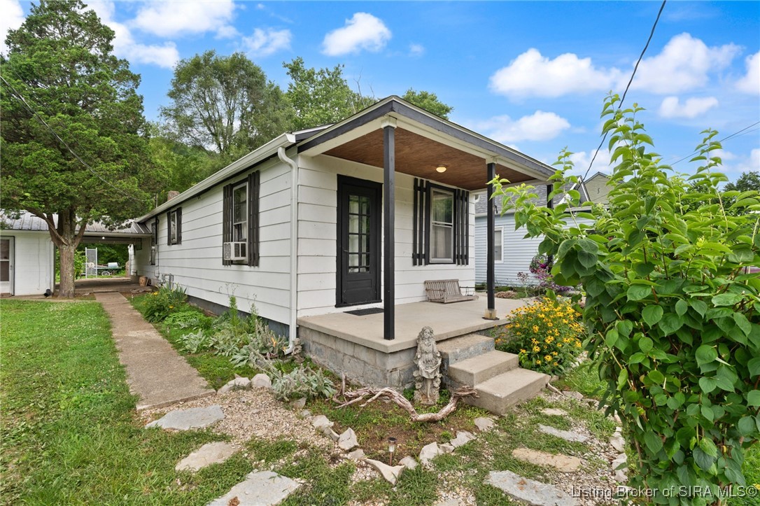 1127 Walnut Street Madison, IN 47250 - Photo 13 of 69