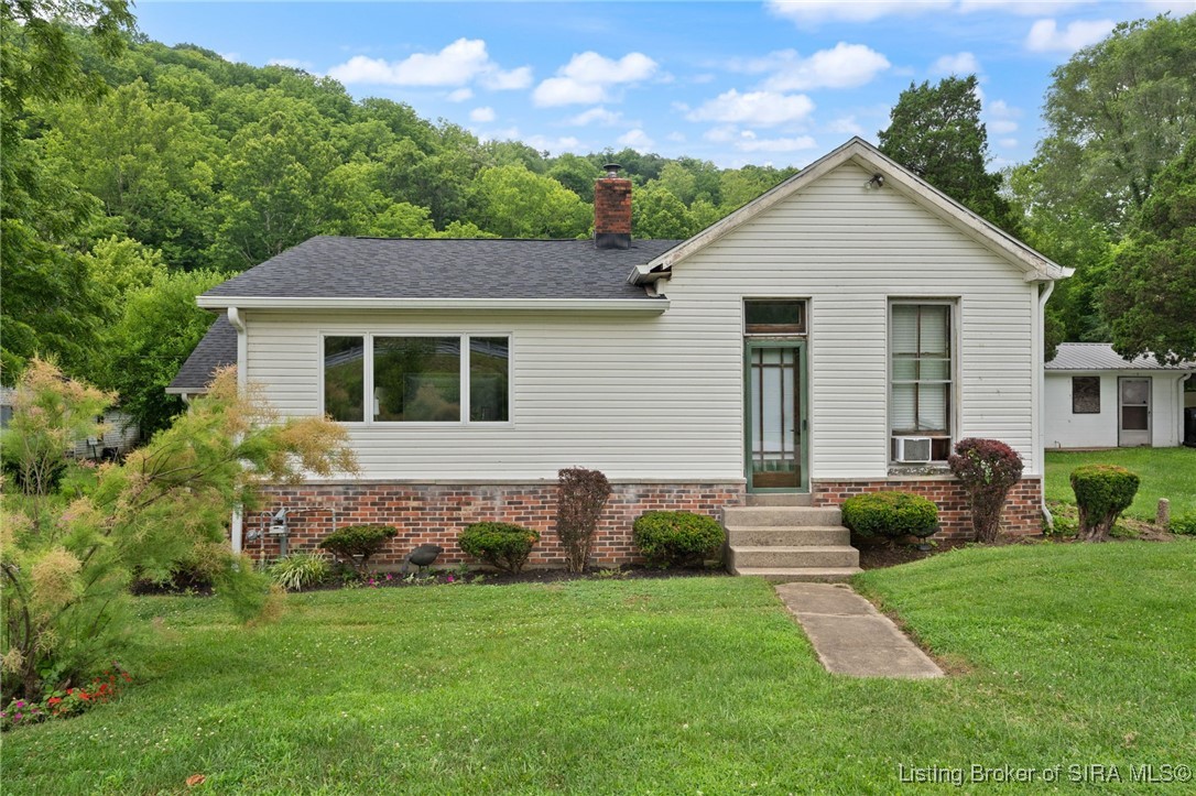 1127 Walnut Street Madison, IN 47250 - Photo 2 of 69