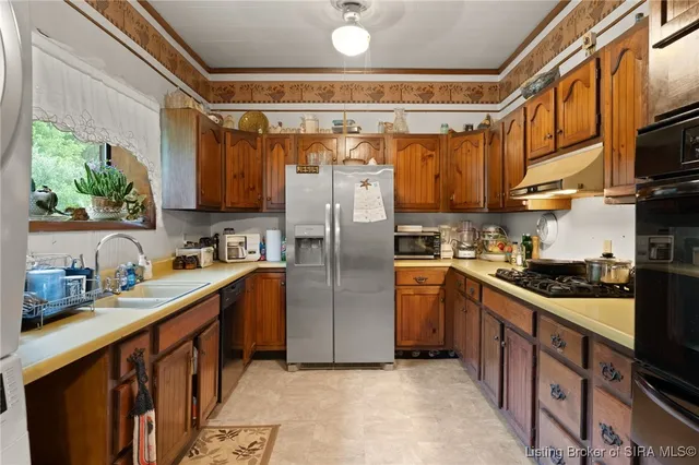 $229,000 | 1127 Walnut Street, Madison, IN 47250