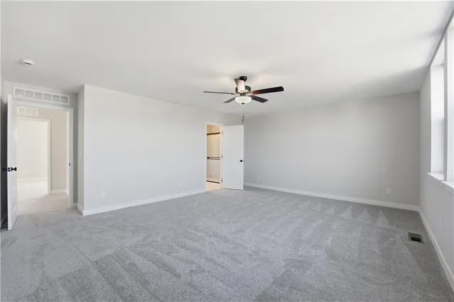 $488,000 | 11112 North Glenwood Avenue, Kansas City, MO 64157