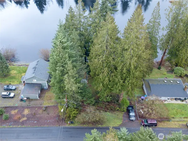 $149,950 | 20501 Larita Drive East, Bonney Lake, WA 98391