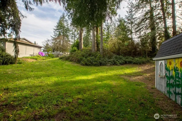 $149,950 | 20501 Larita Drive East, Bonney Lake, WA 98391