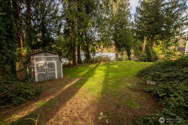 $149,950 | 20501 Larita Drive East, Bonney Lake, WA 98391