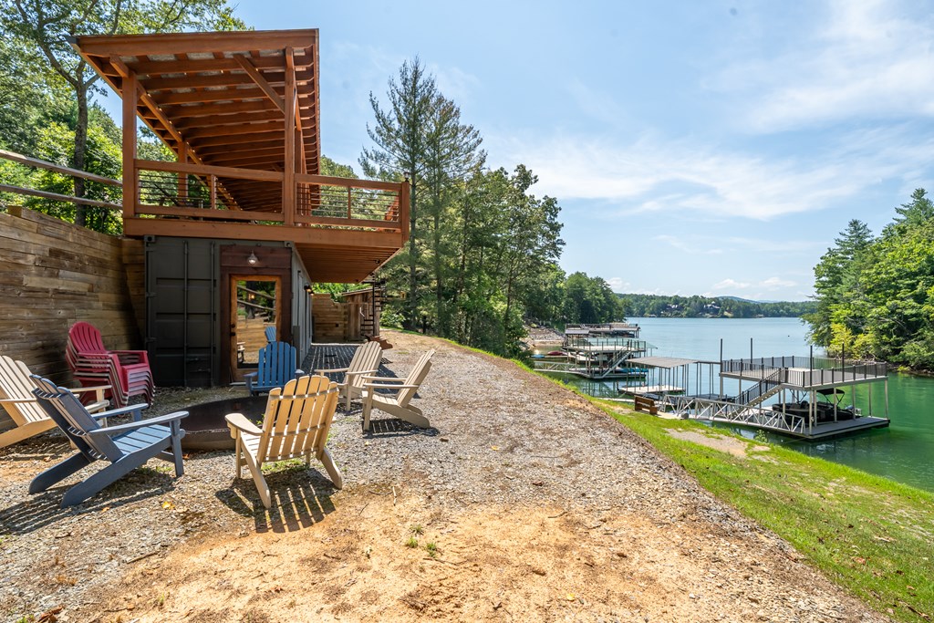 94 Rome Point Blue Ridge, GA 30513 - Photo 13 of 72