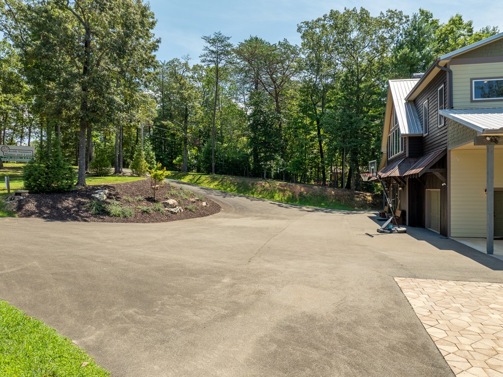 94 Rome Point Blue Ridge, GA 30513 - Photo 22 of 72