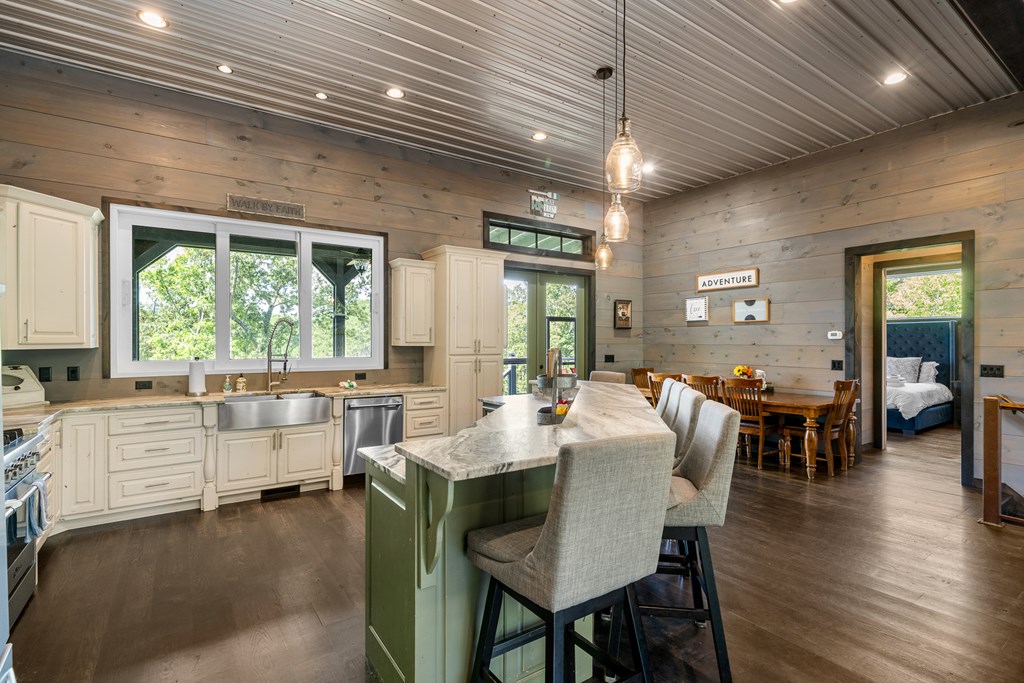 94 Rome Point Blue Ridge, GA 30513 - Photo 26 of 72