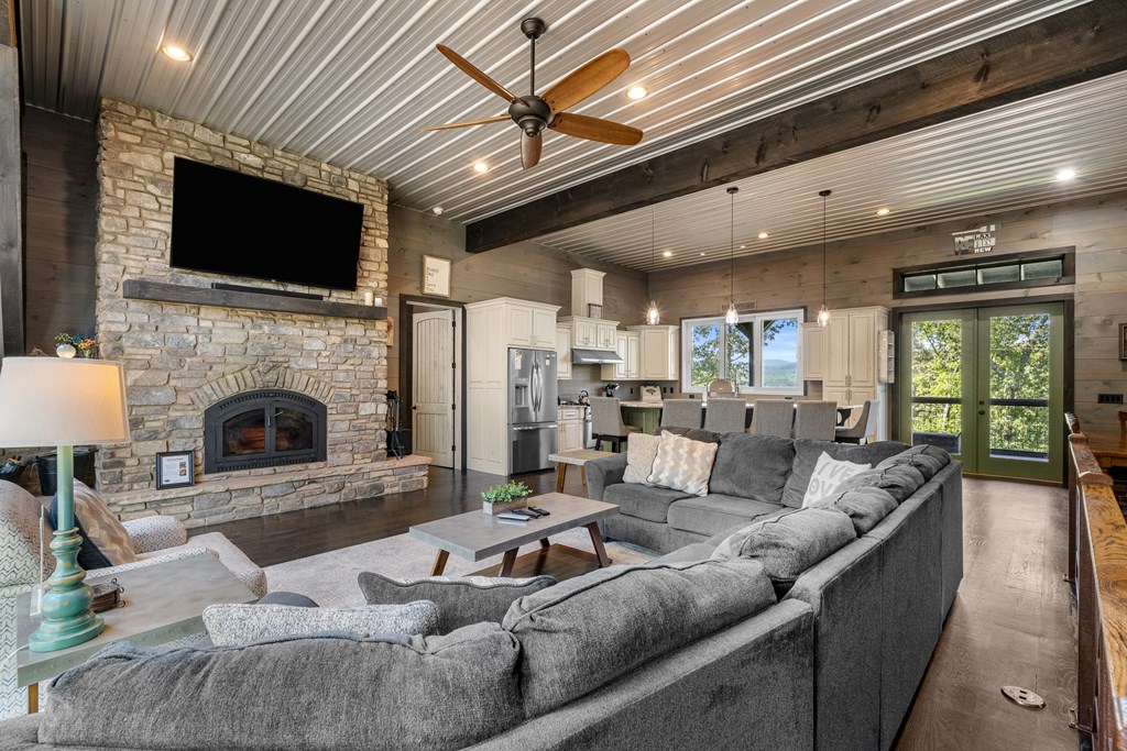 94 Rome Point Blue Ridge, GA 30513 - Photo 33 of 72