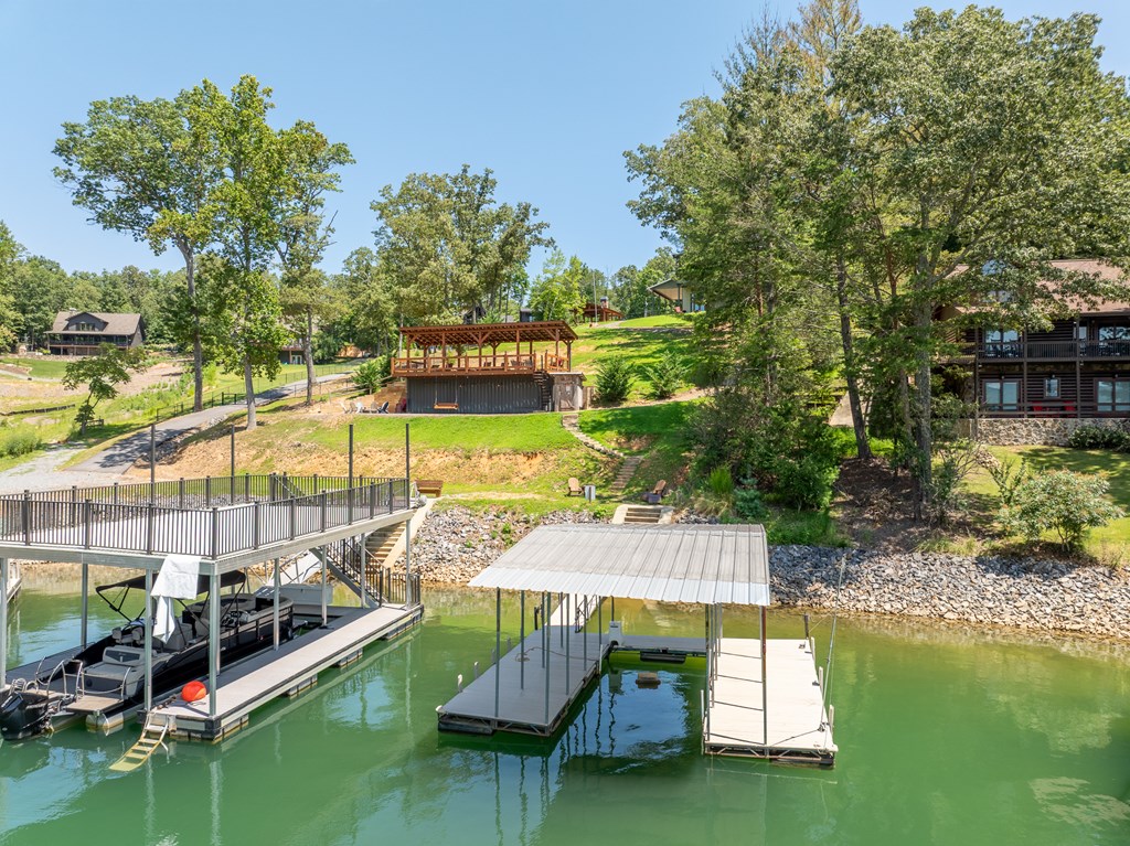 94 Rome Point Blue Ridge, GA 30513 - Photo 9 of 72