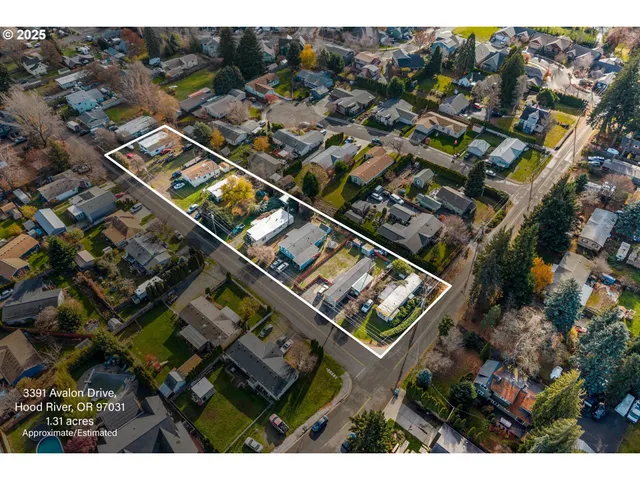 $799,000 | 3391 Avalon Drive, Hood River, OR 97031