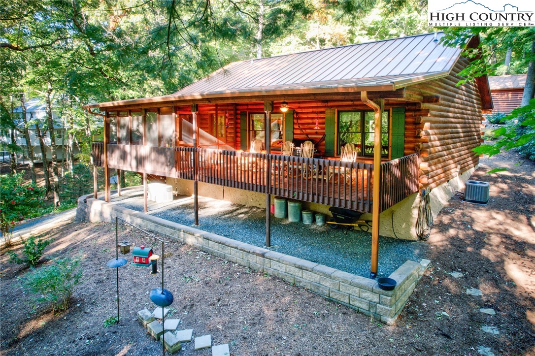 359 Mt Paron Road Deep Gap, NC 28618 - Photo 26 of 38 Gallery Image 26