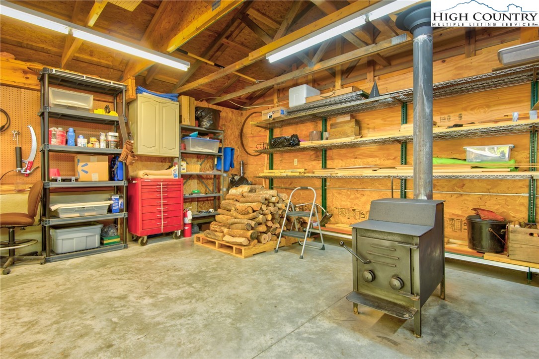 359 Mt Paron Road Deep Gap, NC 28618 - Photo 36 of 38 Gallery Image 36
