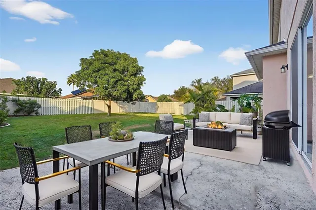 $575,000 | 4921 Casa Vista Drive, Orlando, FL 32837