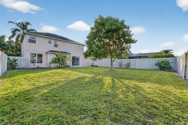 $575,000 | 4921 Casa Vista Drive, Orlando, FL 32837