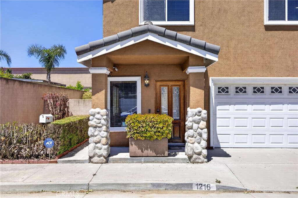 1216 Ashmill Street Carson, CA 90745 - Photo 3 of 48