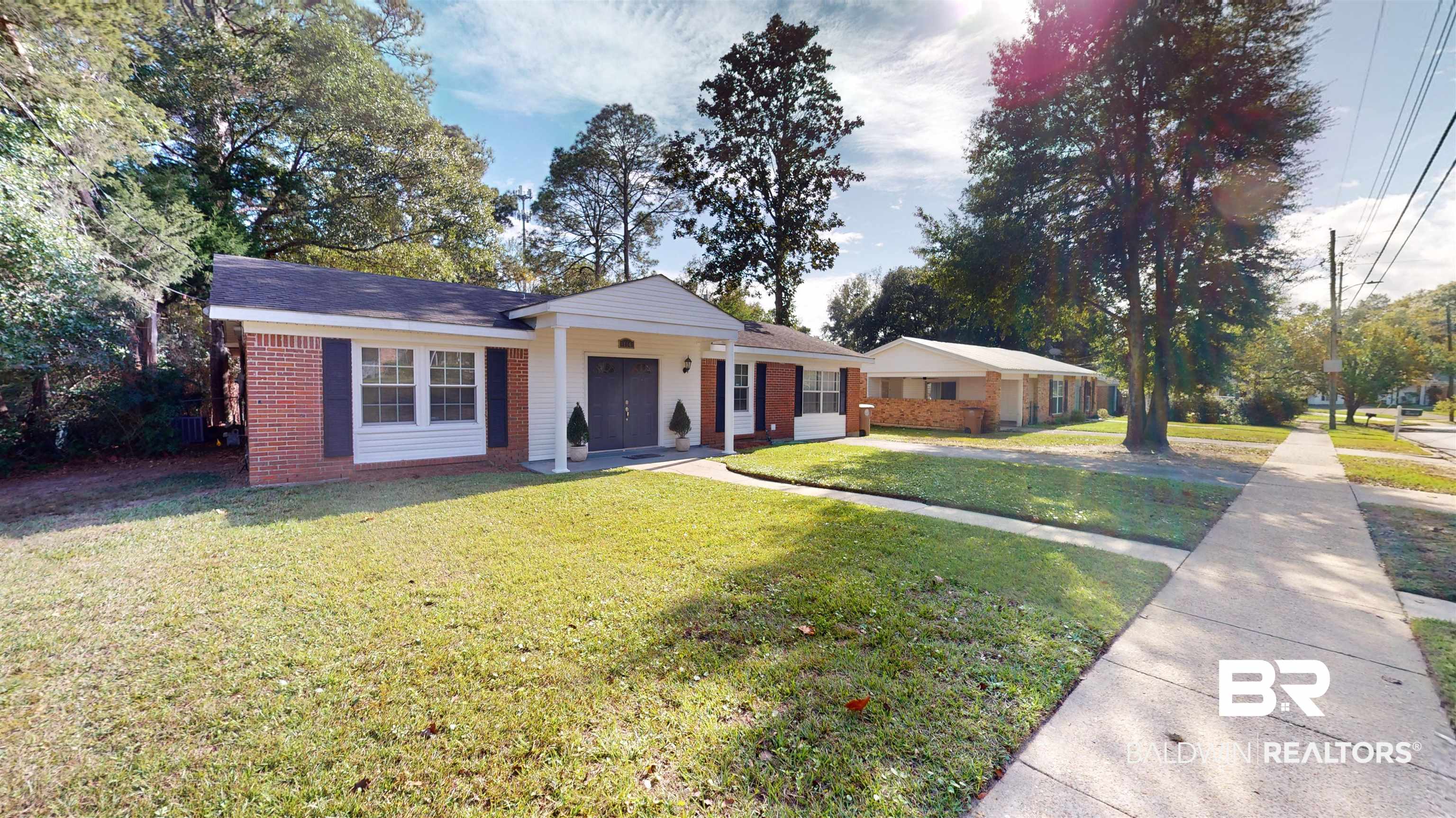 104 Vanderbilt Drive Mobile, AL 36608 - Photo 4 of 52