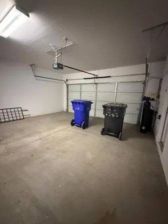 $2,100 | 6334 South Blake Street, Gilbert, AZ 85298