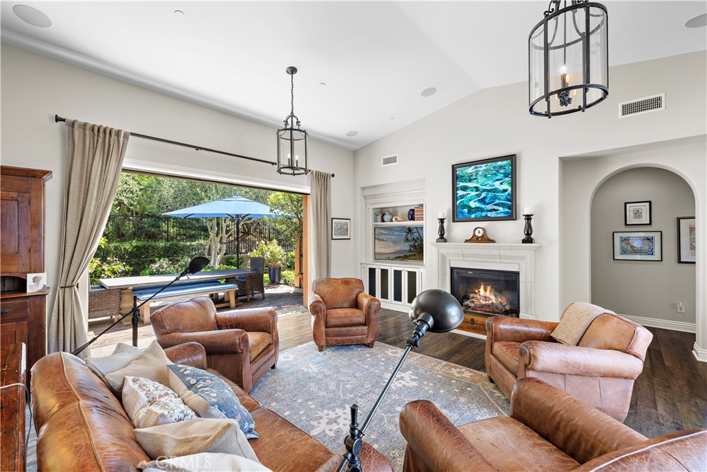 8 Gaucho Road Ladera Ranch, CA 92694 - Photo 17 of 69 Gallery Image 17