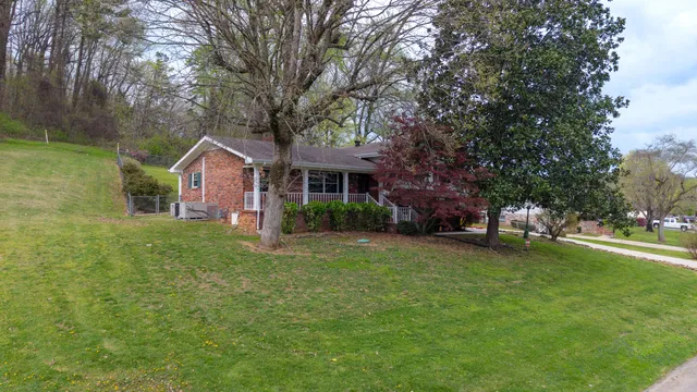 $375,000 | 7004 Lystra Road, Harrison, TN 37341