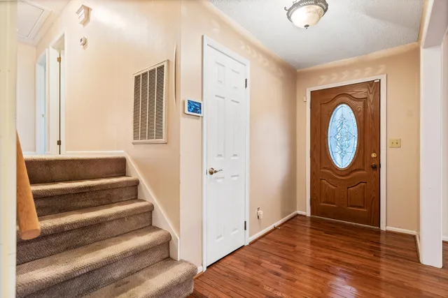 $370,000 | 7004 Lystra Road, Harrison, TN 37341