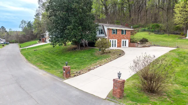 $370,000 | 7004 Lystra Road, Harrison, TN 37341