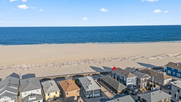 $5,500 | 115 Boardwalk, Point Pleasant Beach, NJ 08742
