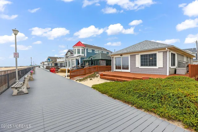 $5,500 | 115 Boardwalk, Point Pleasant Beach, NJ 08742