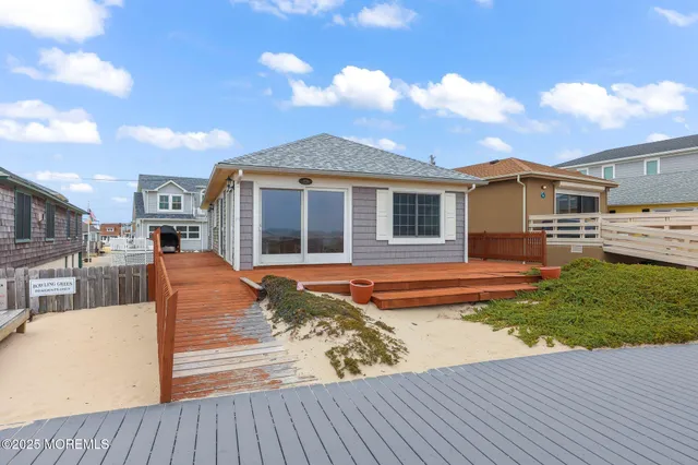 $5,500 | 115 Boardwalk, Point Pleasant Beach, NJ 08742