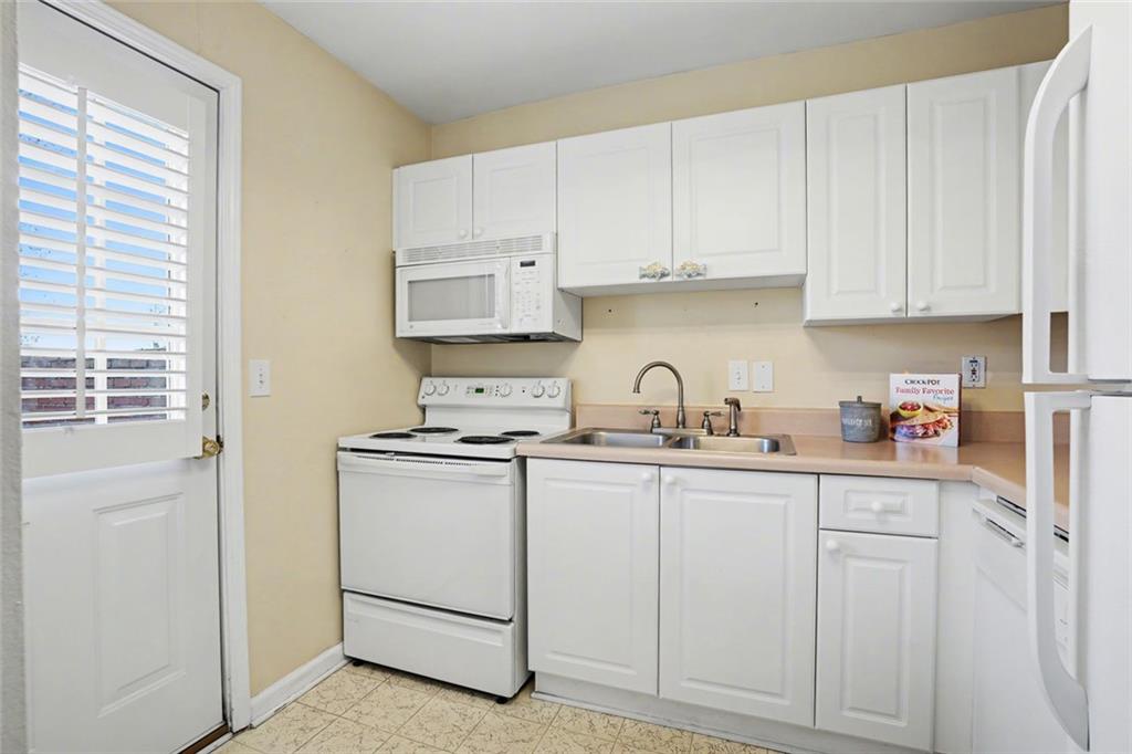 5375 Roswell Road, Unit B1 Sandy Springs, GA 30342 - Photo 12 of 24