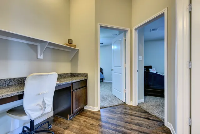 $260,000 | 808 Mockingbird Street, Navasota, TX 77868