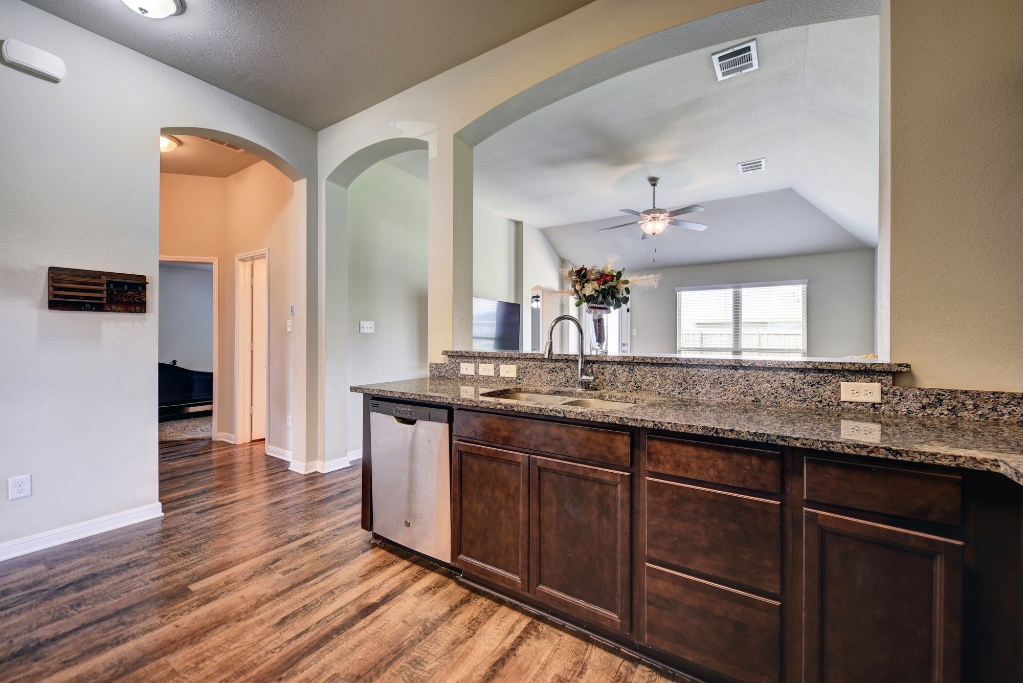 808 Mockingbird Street Navasota, TX 77868 - Photo 8 of 24 Kitchen