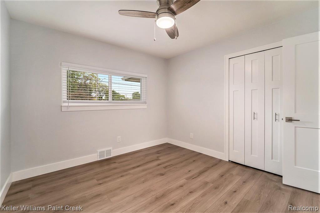 11096 East 10 Mile Road Warren, MI 48089 - Photo 19 of 31