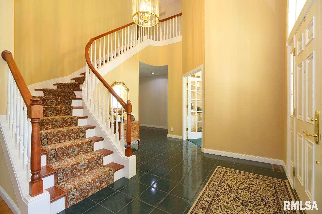 12705 Georgetowne Road Dunlap, IL 61525 - Photo 2 of 36 Gallery Image 2