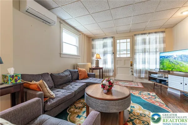 $265,000 | 623 Highland Avenue, Bethlehem, PA 18018