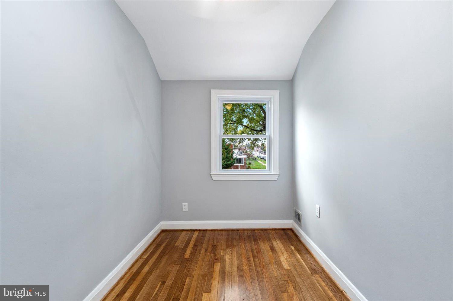 185 Bennett Road Baltimore, MD 21221 - Photo 22 of 24