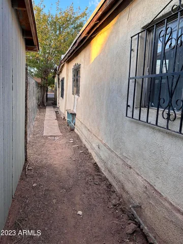 $39,000 | 313 East 16th Street, Douglas, AZ 85607