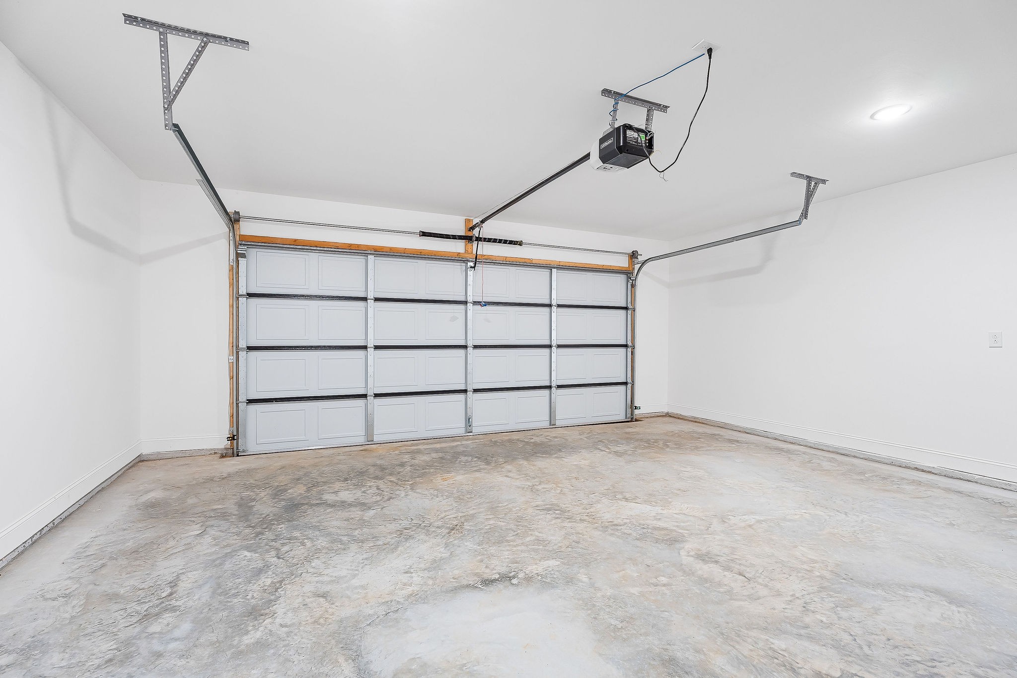 431 Old Morrison Road McMinnville, TN 37110 - Photo 40 of 45 a view of a garage