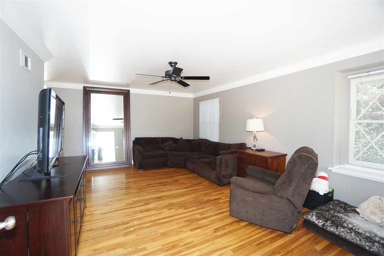 868 Ellen Lane El Cajon, CA 92019 - Photo 22 of 25