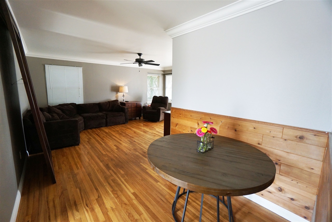 868 Ellen Lane El Cajon, CA 92019 - Photo 6 of 25