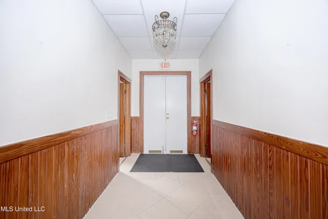 $575,000 | 604 Magnolia Avenue, Ocean Springs, MS 39564