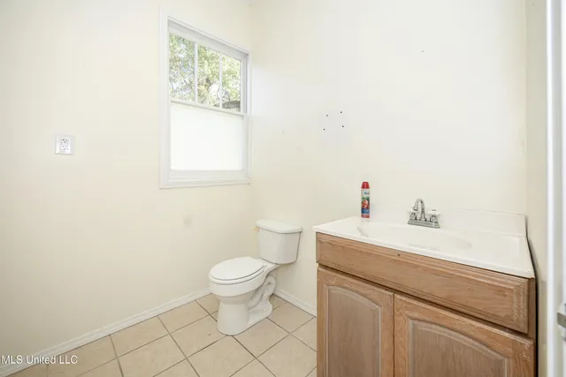 $575,000 | 604 Magnolia Avenue, Ocean Springs, MS 39564