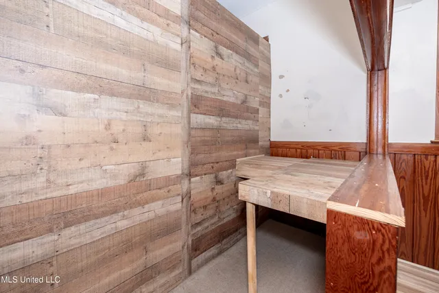 $575,000 | 604 Magnolia Avenue, Ocean Springs, MS 39564