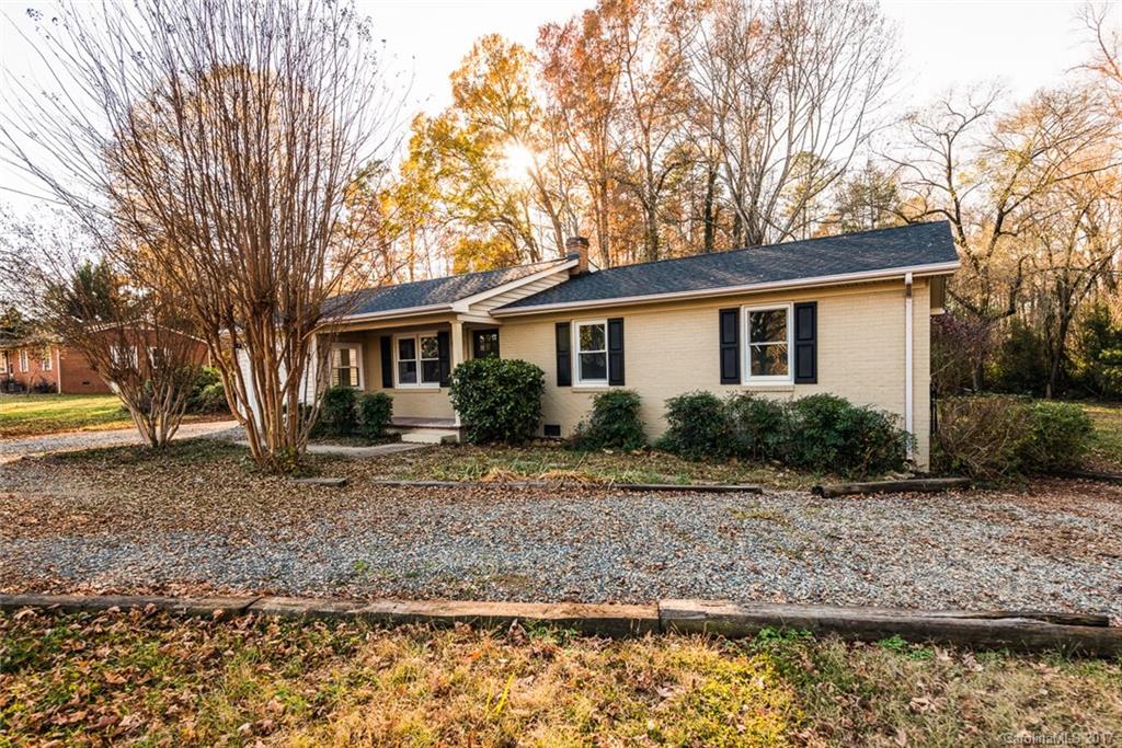 19527 Shearer Road Davidson, NC 28036 - Photo 1 of 23 Gallery Image 1