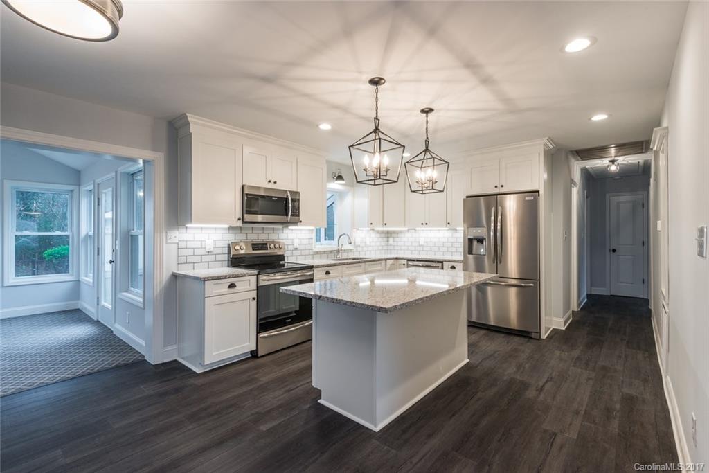 19527 Shearer Road Davidson, NC 28036 - Photo 2 of 23 Gallery Image 2