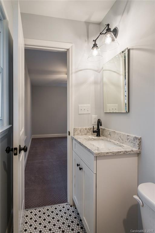 19527 Shearer Road Davidson, NC 28036 - Photo 16 of 23 Gallery Image 16
