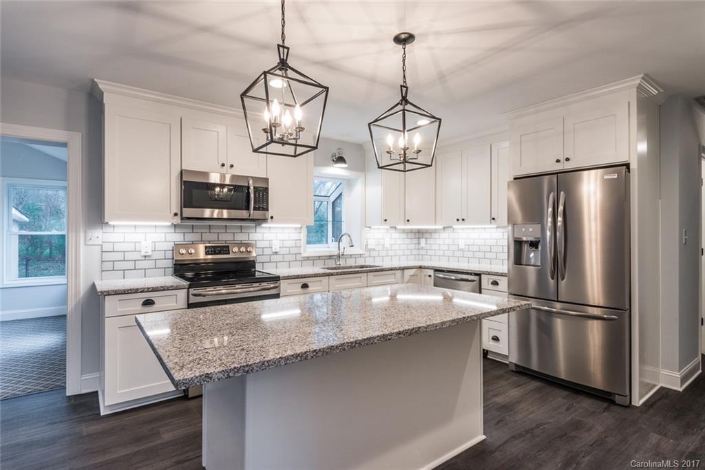 19527 Shearer Road Davidson, NC 28036 - Photo 8 of 23 Gallery Image 8
