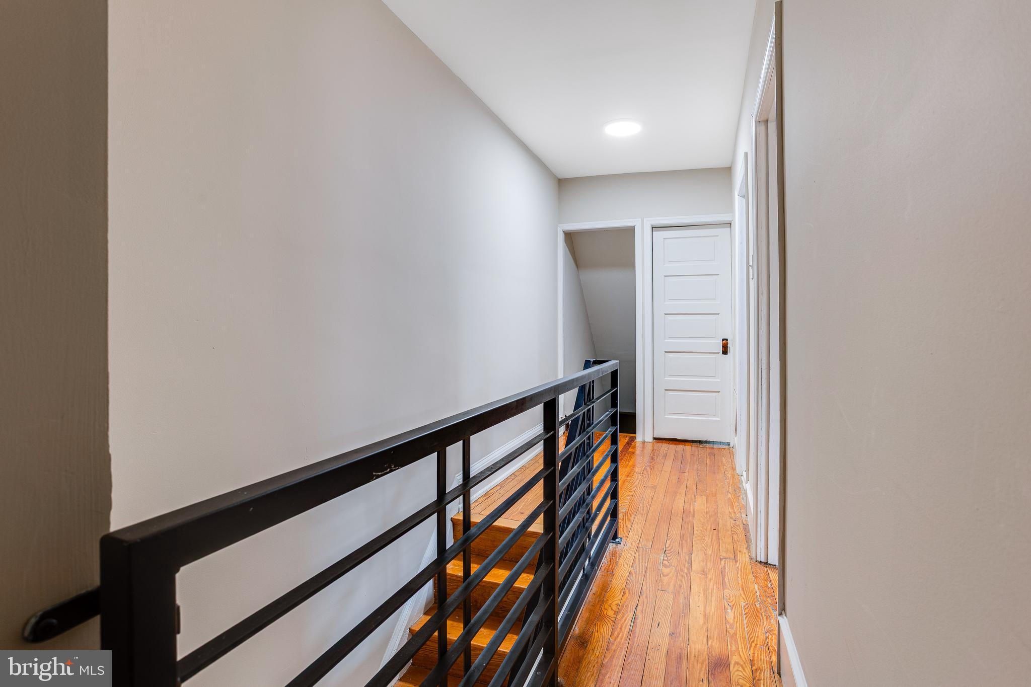 313 Gates Street Philadelphia, PA 19128 - Photo 18 of 27 Hallway