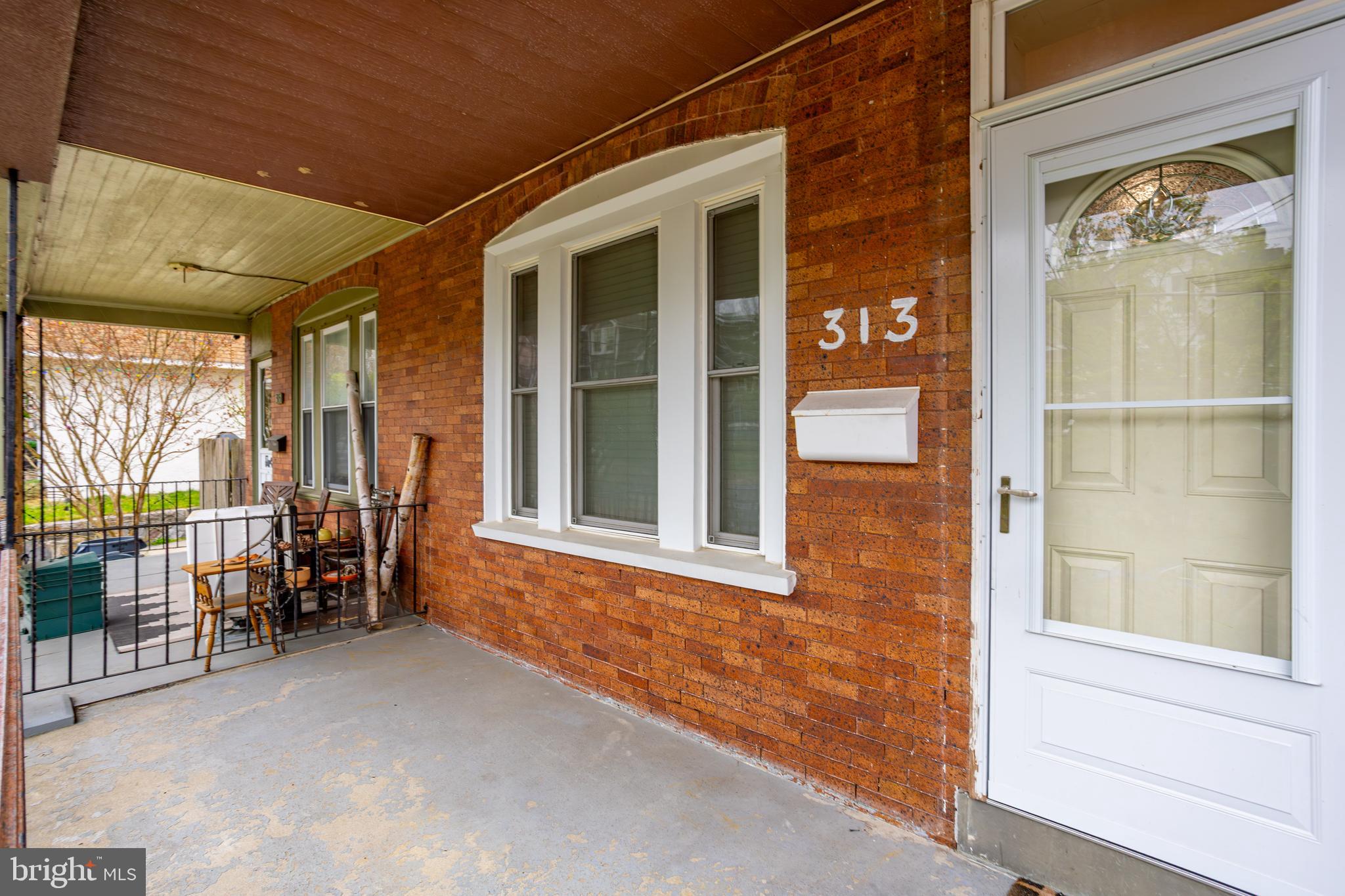 313 Gates Street Philadelphia, PA 19128 - Photo 4 of 27 Porch