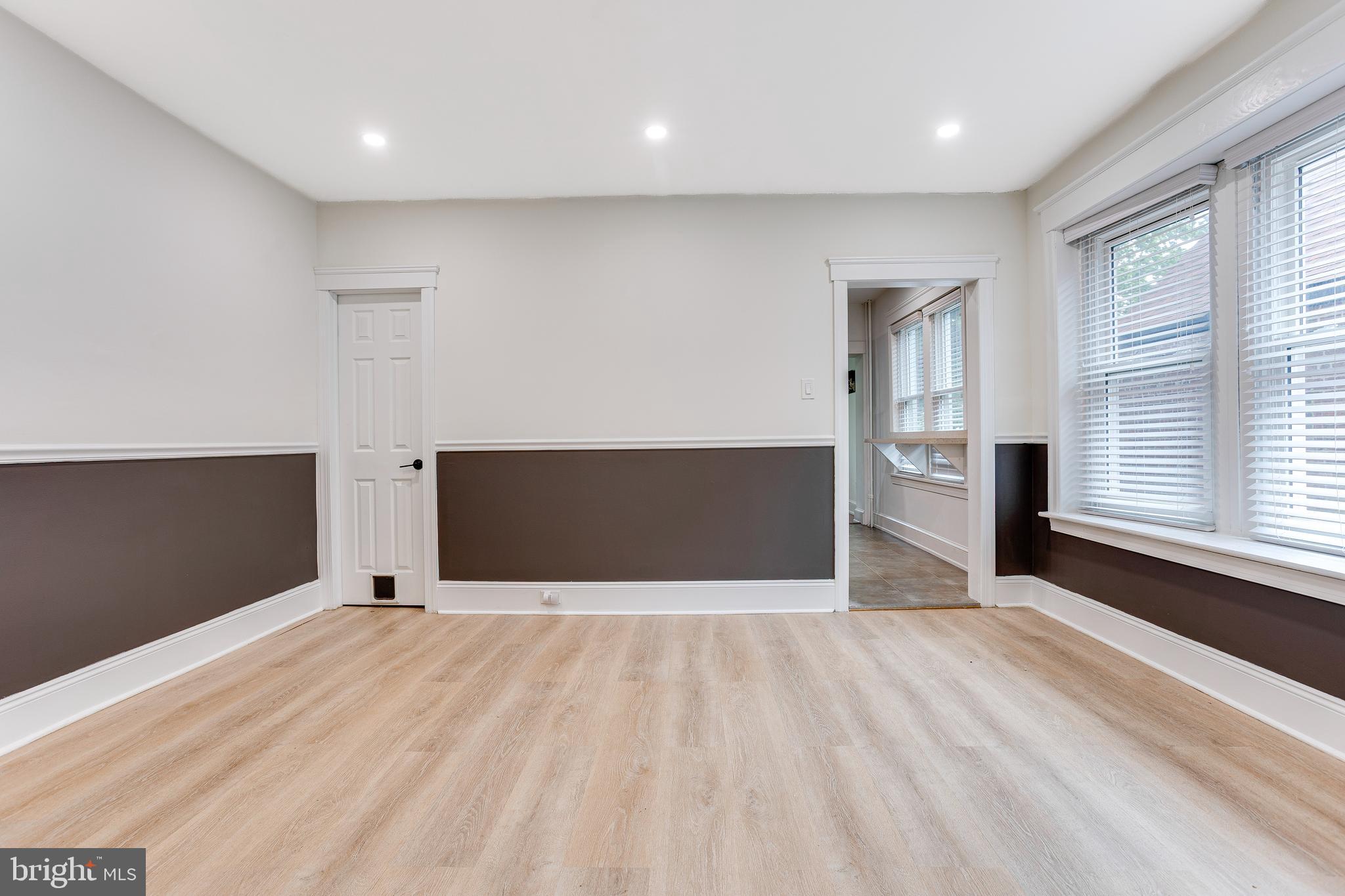 313 Gates Street Philadelphia, PA 19128 - Photo 10 of 27 Dining