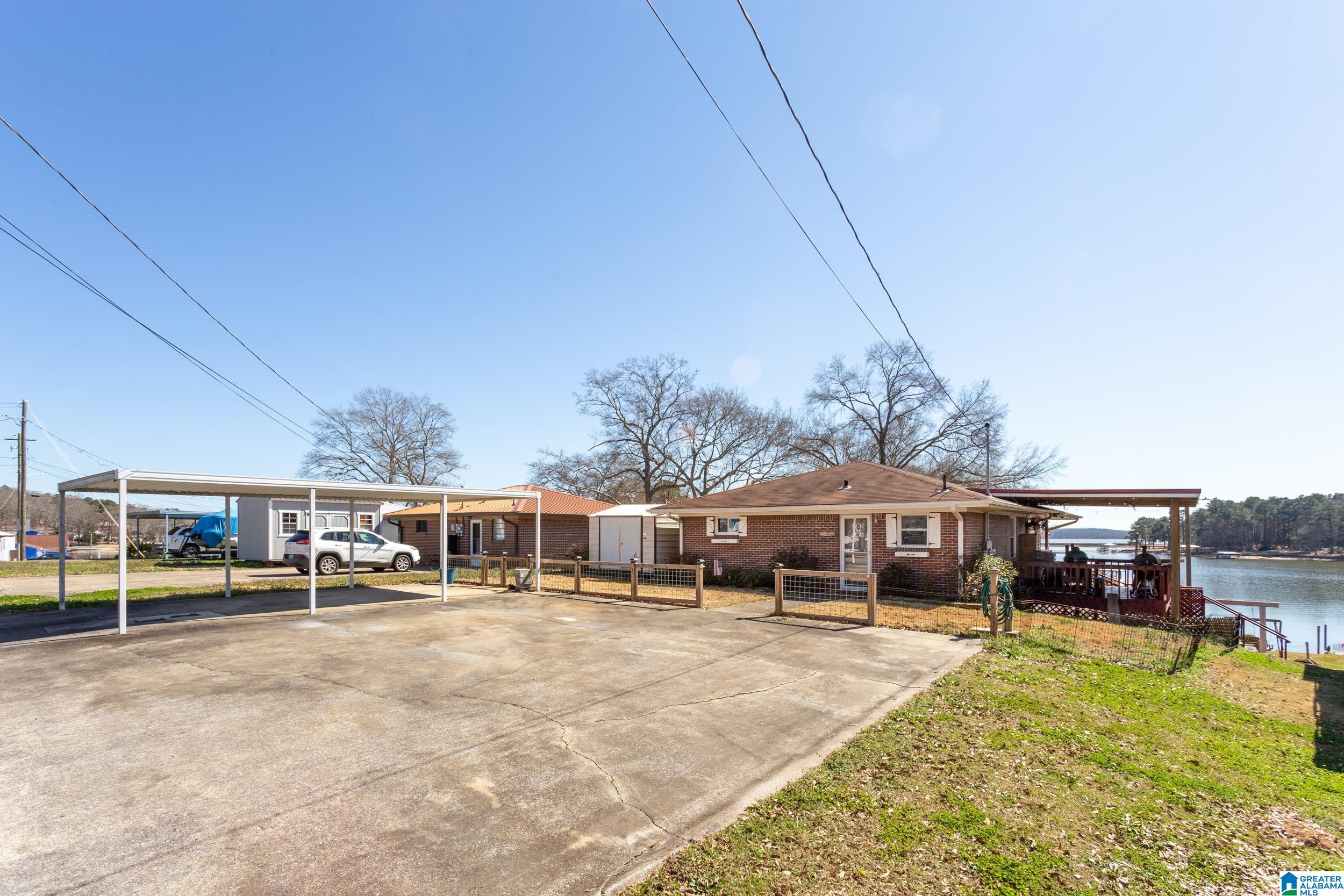 1012 Coosa Island Road Cropwell, AL 35054 - Photo 3 of 40